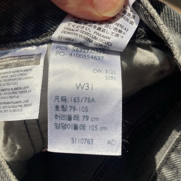 Relisted Levi’s short distressed high rise 501 jean cotton denim cutoff vibe 31 - Picture 17 of 17